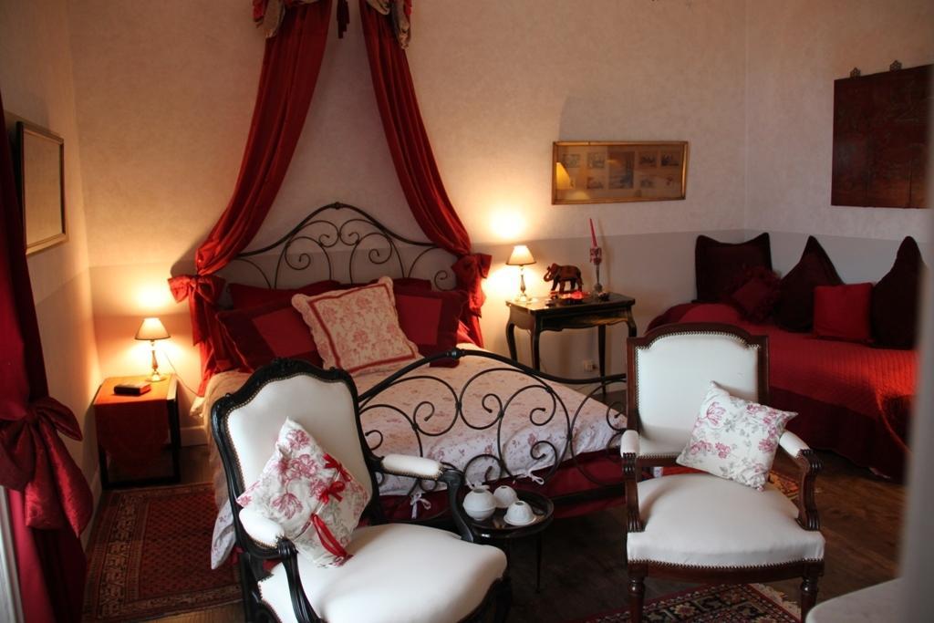 Le Petit Chateau - Tiffauges Proche Puy Dufou Pokoj fotografie