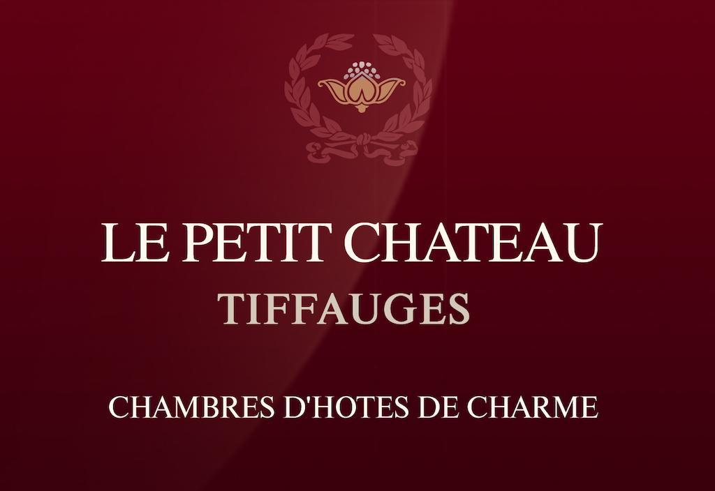 Le Petit Chateau - Tiffauges Proche Puy Dufou Exteriér fotografie